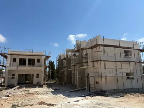 Two Bedroom Townhouse in Sotira - 8