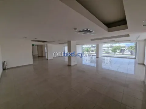 Office for Sale in Engomi, Nicosia - 10