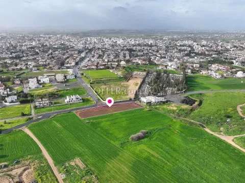 Share Residential field in Geri Nicosia - 2
