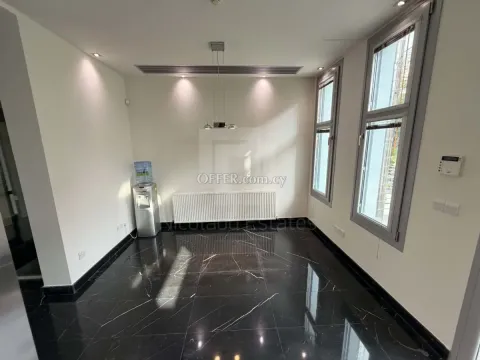Super luxurious 5 bed house for sale in Lakatamia opposite pedieos riverside - 8
