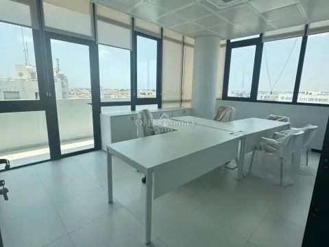 MODERN FURNISHED OFFICE 190m2 iN CENTRAL OMONOIA - 3