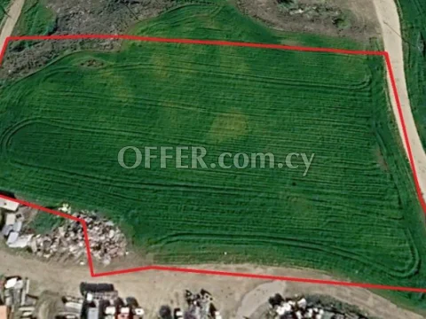 INDUSTRIAL LAND FOR SALE IN AYIA VARVARA - Main Photo