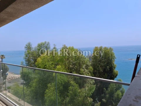 3 bedroom furnished apartment directly on the beach side - Main Photo