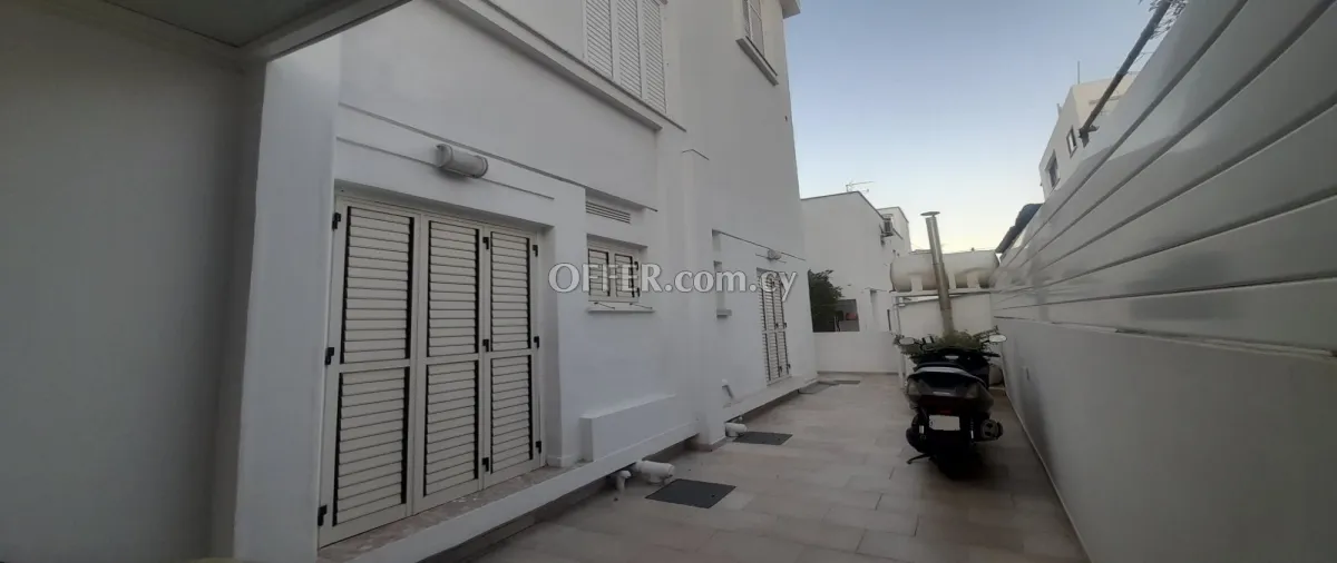 Καινούργιο Πωλείται €420,000 Κτίριο Στρόβολος Λευκωσία - 11