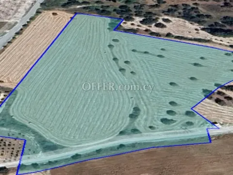 New For Sale €600,000 Land (Residential) Anglisides Larnaca - Main Photo