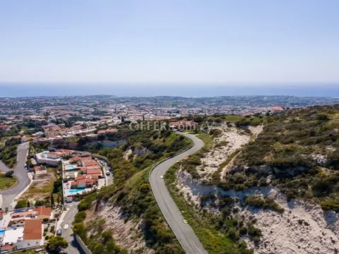 Καινούργιο Πωλείται €450,000 Τεμάχιο (Οικιστικό) Πέγεια Πάφος