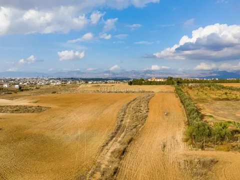 Καινούργιο Πωλείται €435,000 Τεμάχιο (Οικιστικό) Γέρι Λευκωσία - Main Photo