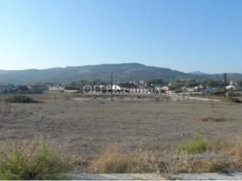 Καινούργιο Πωλείται €275,000 Τεμάχιο (Οικιστικό) Κόρνος Λάρνακα - Main Photo