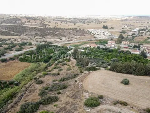 New For Sale €140,000 Land (Residential) Alaminos Larnaca - Main Photo