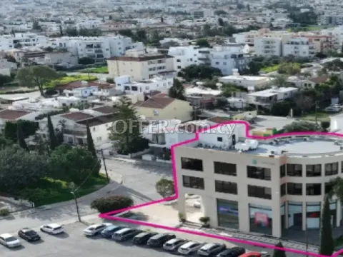 Καινούργιο Πωλείται €1,940,000 Κτίριο Στρόβολος Λευκωσία