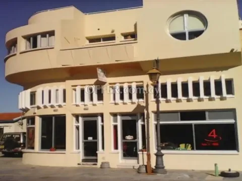 Καινούργιο Πωλείται €620,000 Κτίριο Περιβόλια Λάρνακα Λάρνακα - Main Photo