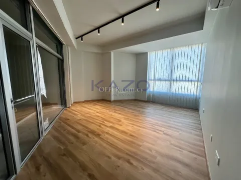 Modern Sea View Office in Germasoyeia, Christaki Kranou - 13