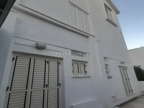 Καινούργιο Πωλείται €420,000 Κτίριο Στρόβολος Λευκωσία - 10