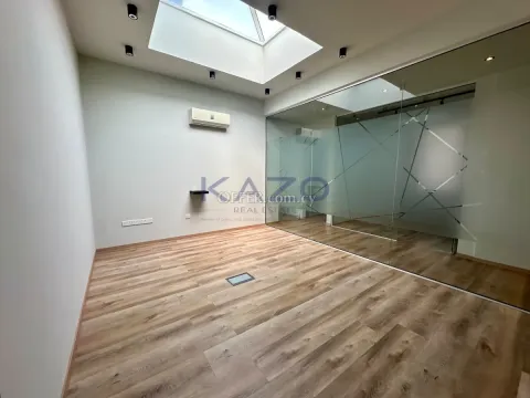 Modern Sea View Office in Germasoyeia, Christaki Kranou - 9