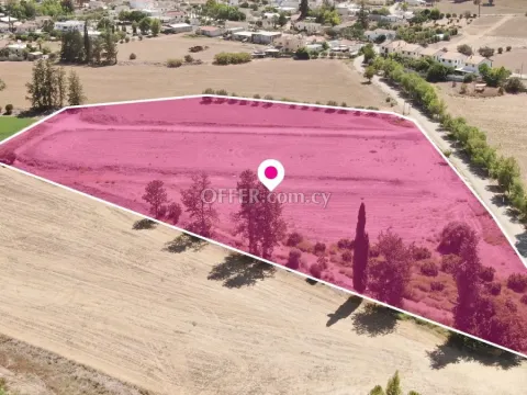 Share Residential field in Potamia Nicosia - Main Photo