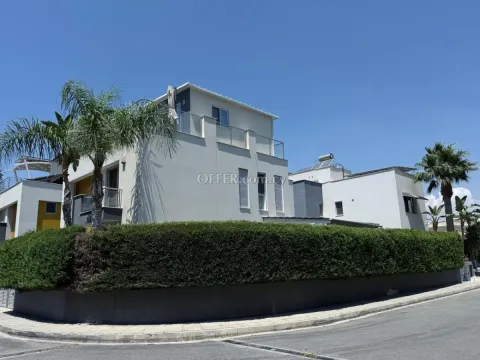 House (Detached) in Germasoyia Tourist Area, Limassol for Sale
