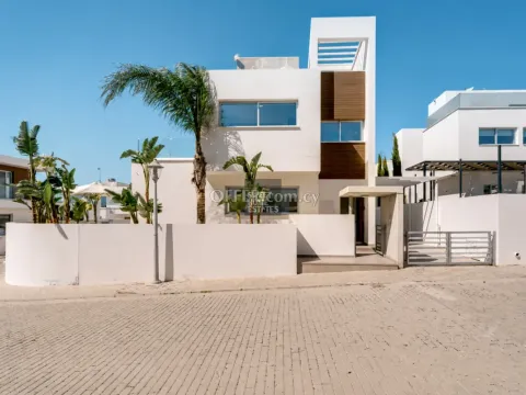 Modern Three Bedroom  Villa in Ayia Napa - Main Photo