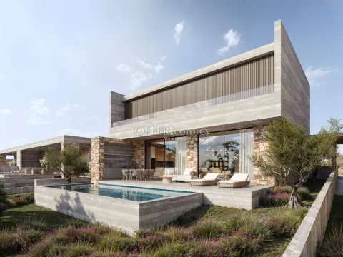 AMAZING 3-BEDROOM VILLA IN PEYIA, SEAVIEW