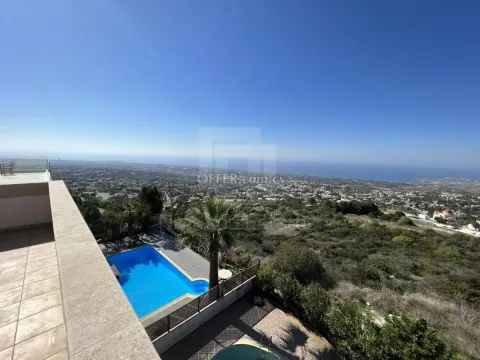 Luxurious villa with amazing views in Tala area of Paphos - Main Photo