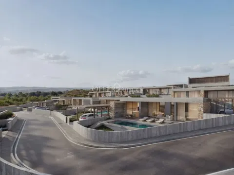 BEAUTIFUL 3-BEDROOM VILLA IN PEYIA, SEAVIEW - 4