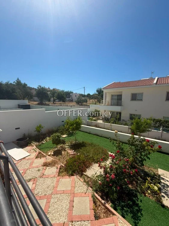 Modern 3 bedroom house furnished in Palodia - 3