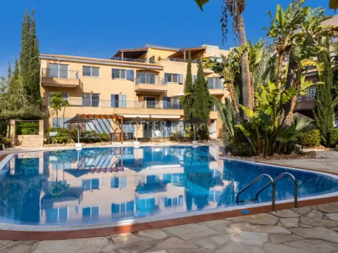 2 bed apartment for sale in Peyia Pafos - Main Photo