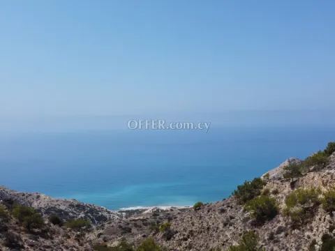 5-bedroom Detached Villa 430 sqm in Pissouri - Main Photo