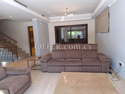 5 bedroom well built house in Agios Athanasios excellent layout - Main Photo