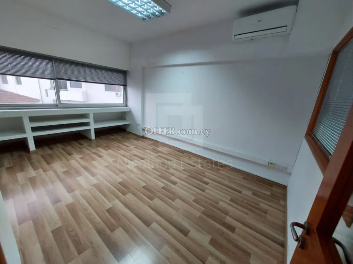 Office for rent in the business center of Limassol - 2