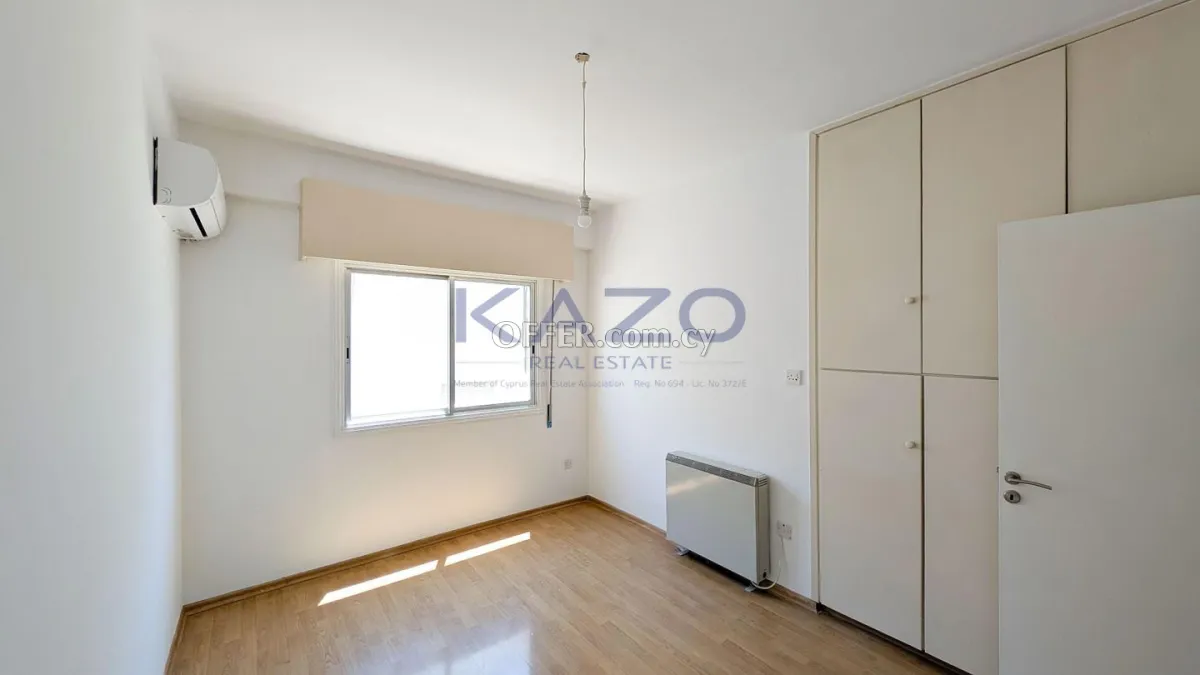 Three Bedroom Apartment in Agioi Omologites, Nicosia - 4