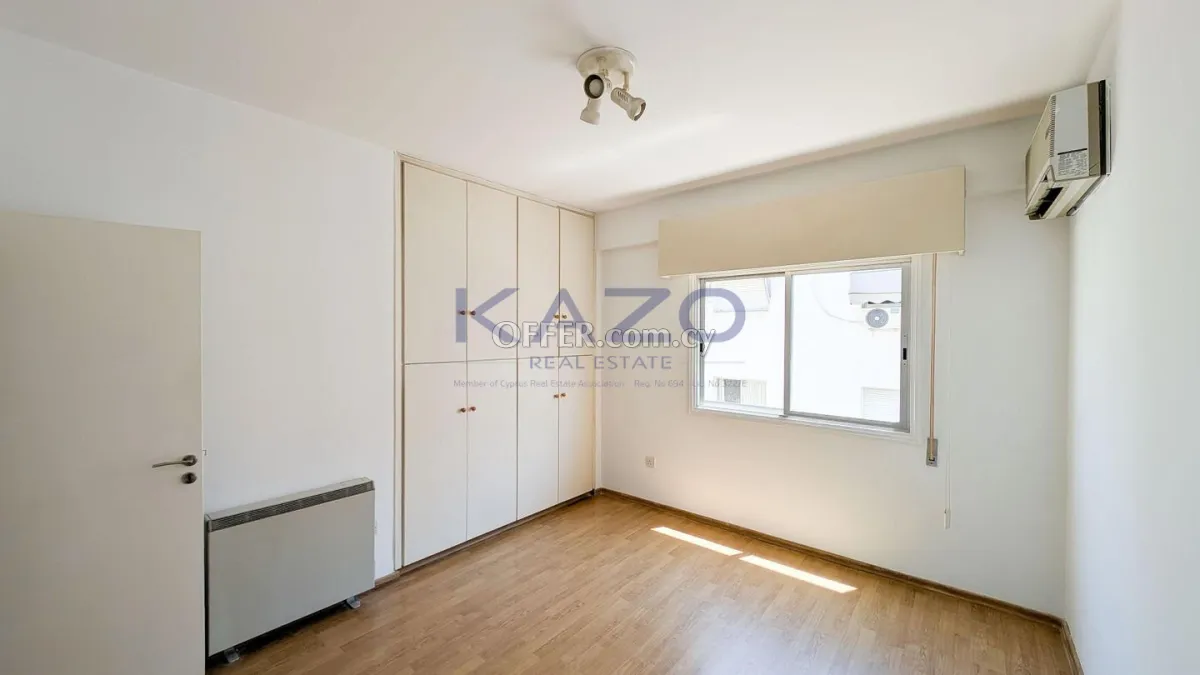 Three Bedroom Apartment in Agioi Omologites, Nicosia - 3