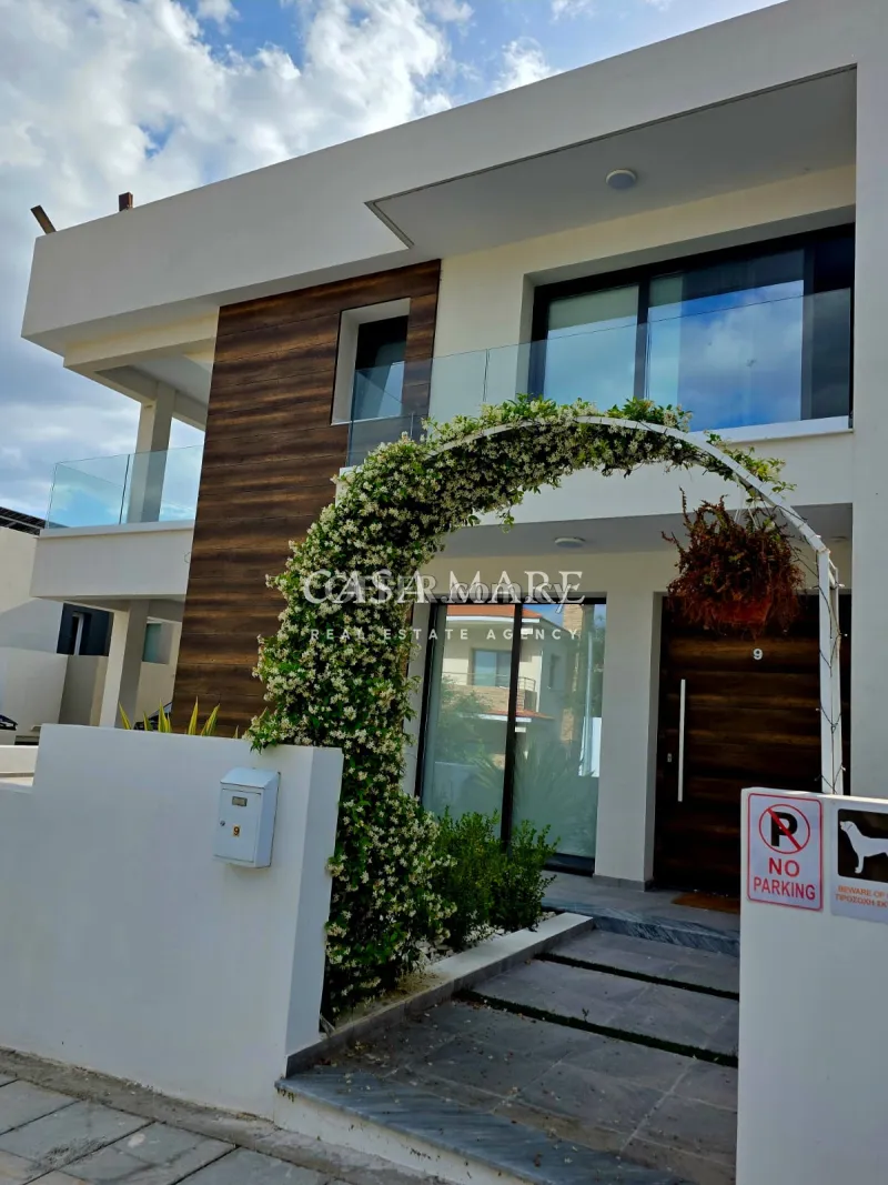 Μodern 3-bedroom house in Oroklini, Larnaca - 1