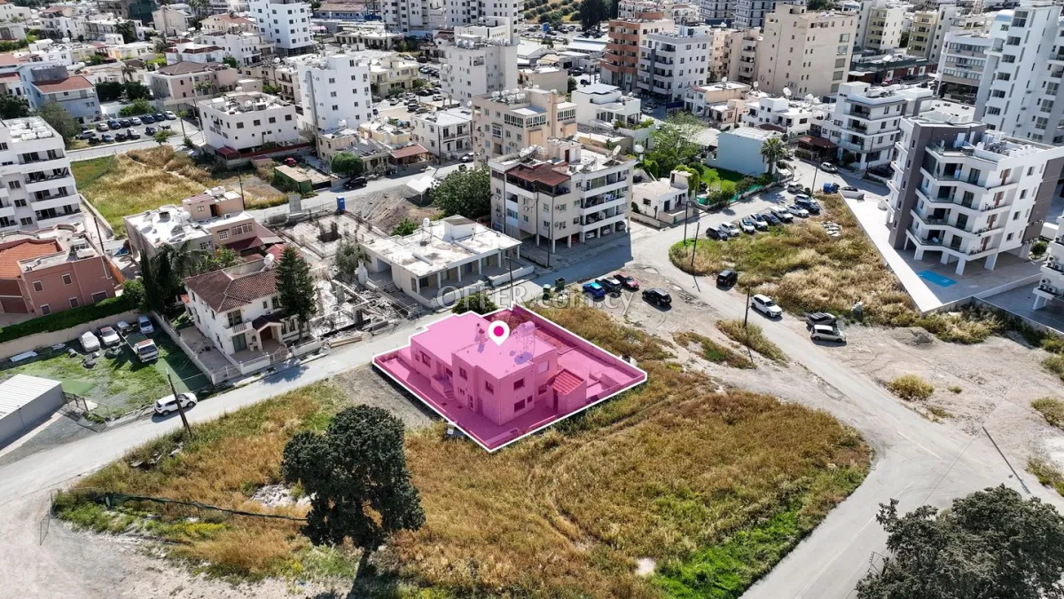 Three Bedroom House in Sotiros Quarter Larnaca - 1