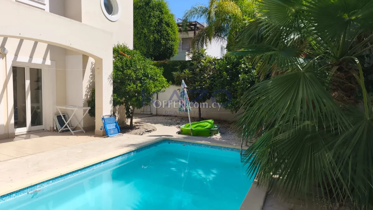Fully Furnished House with Pool in Agios Tychonas - 13