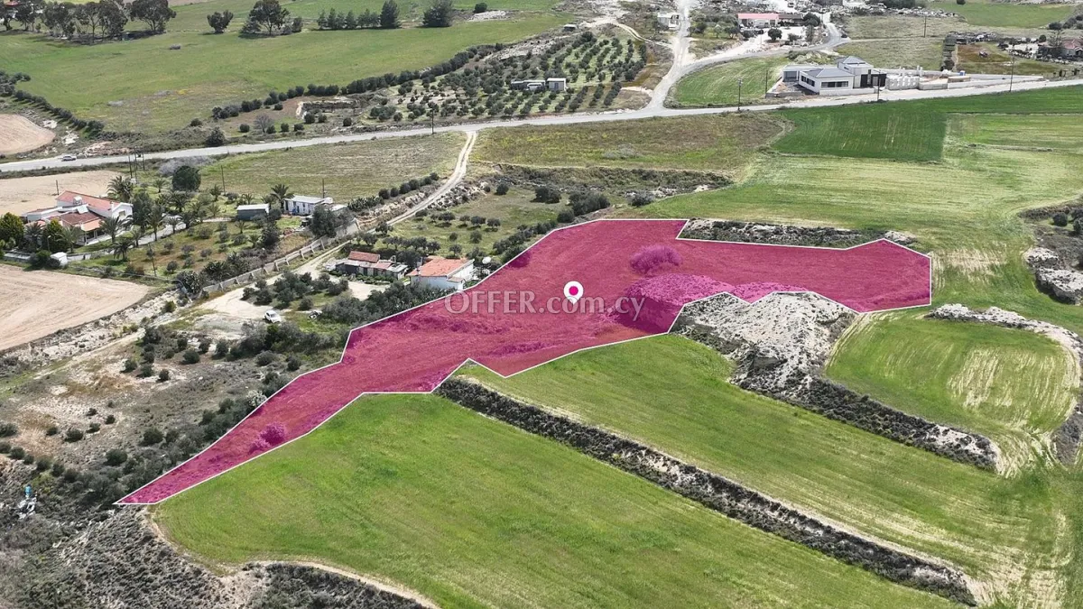 Agricultural field in Ergates Nicosia - 4