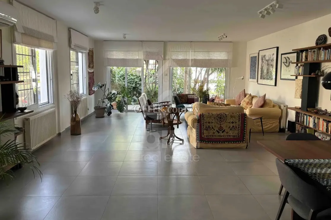 4 Bed Semi-Detached House for Rent in Engomi, Nicosia - 11
