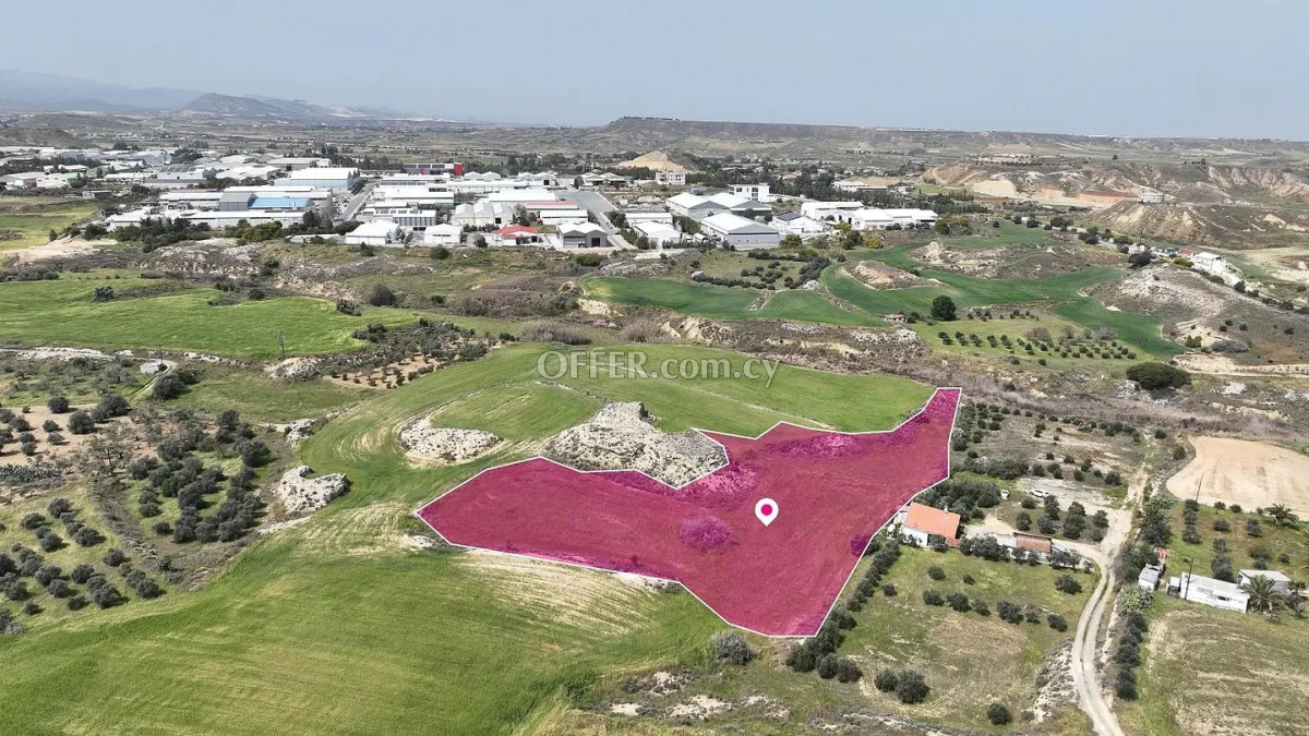 Agricultural field in Ergates Nicosia - 3