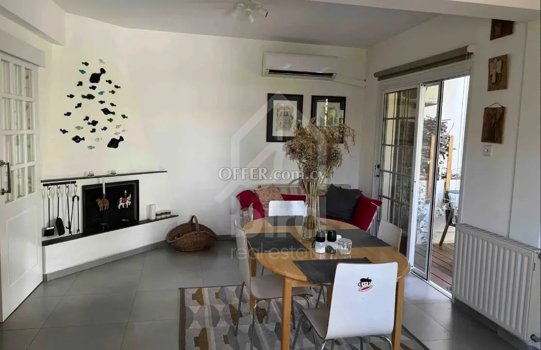 4 Bed Semi-Detached House for Rent in Engomi, Nicosia - 9