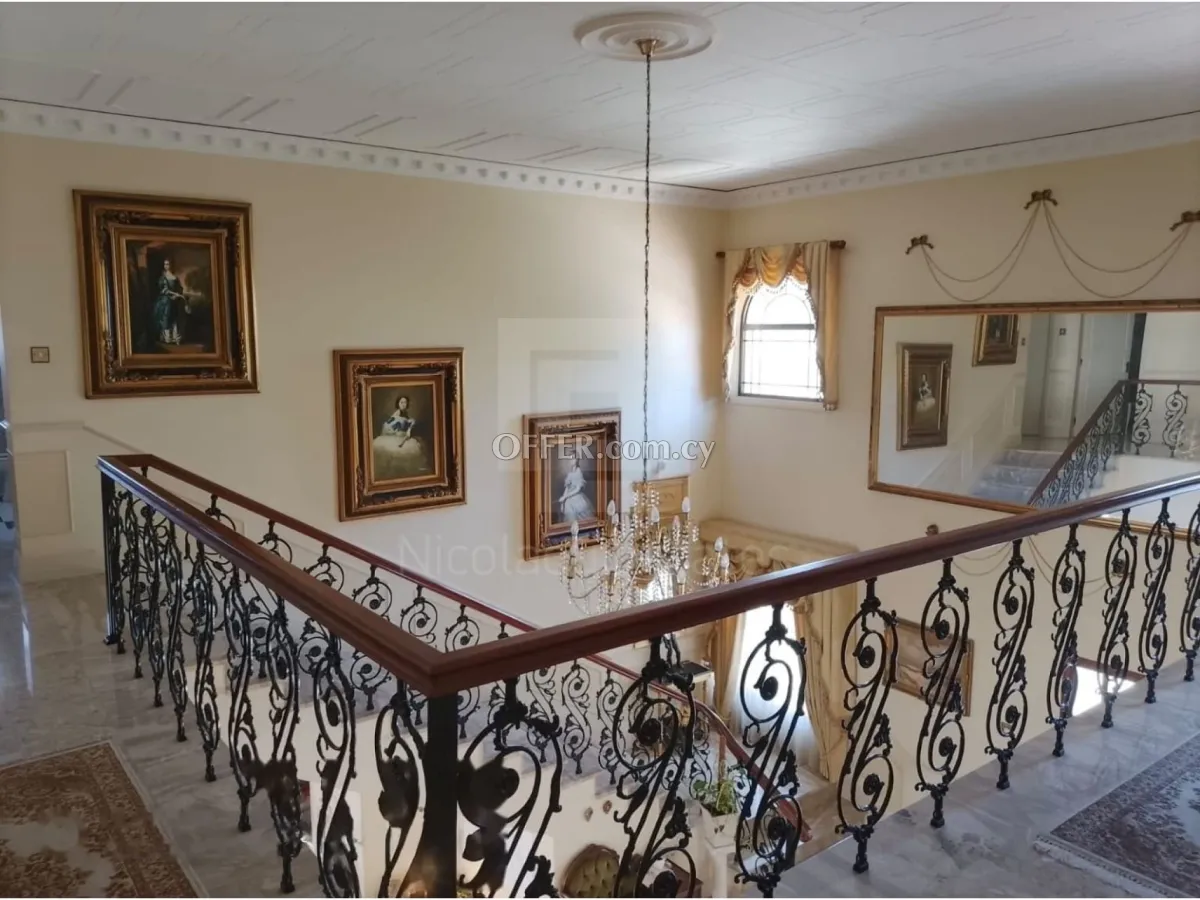 Exceptional Five Bedroom Villa with Panoramic Sea Views in Tala Paphos - 7