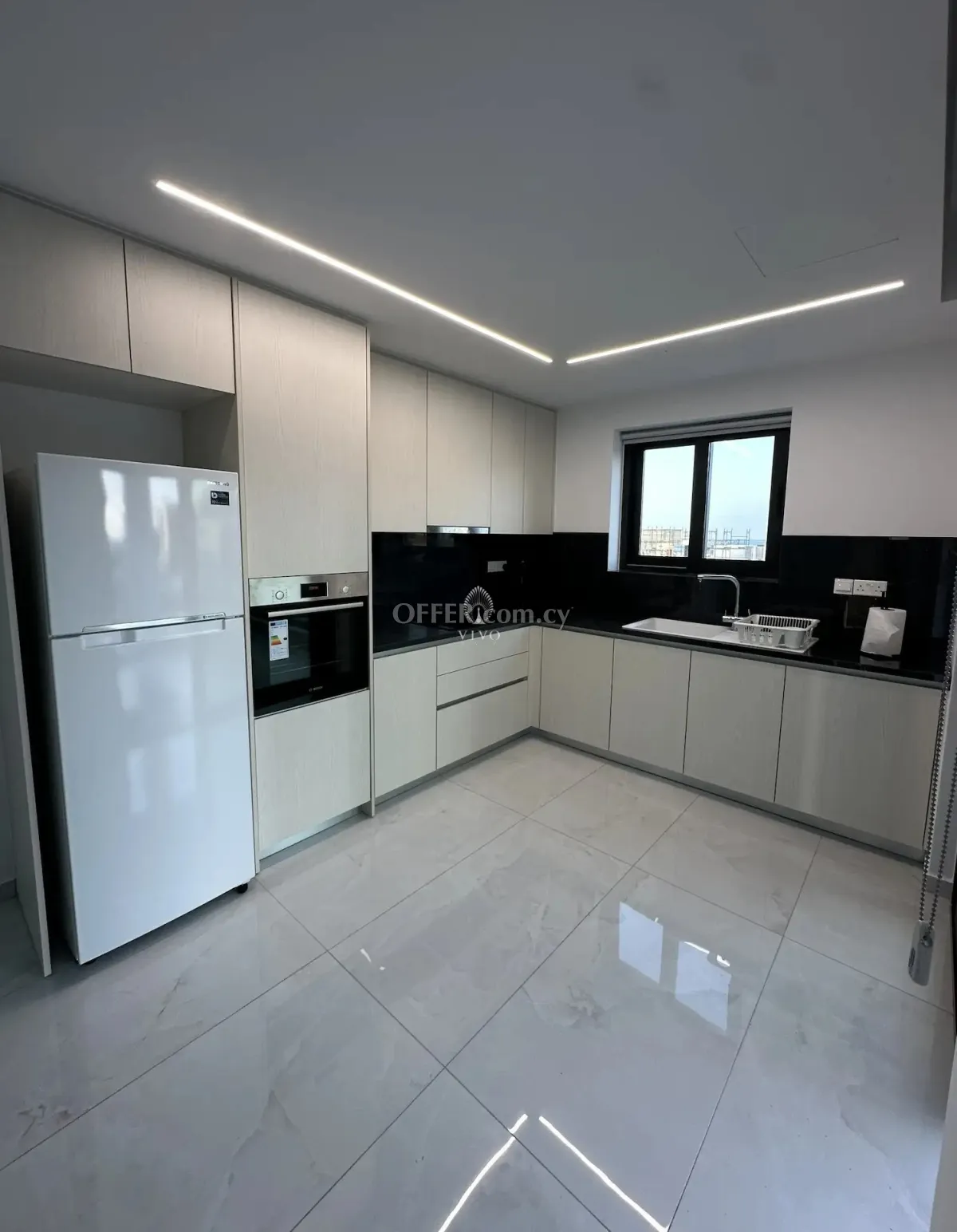 MODERN 2 BEDROOM APARTMENT IN GERMASOGEIA - 8
