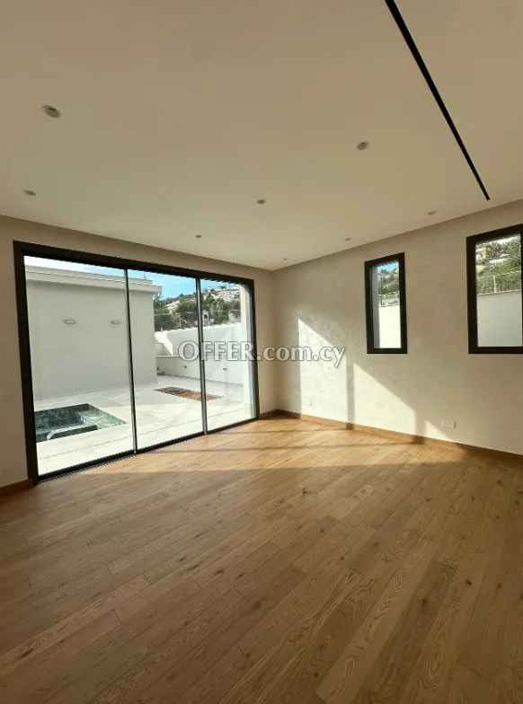 House (Detached) in Agios Tychonas, Limassol for Sale - 8