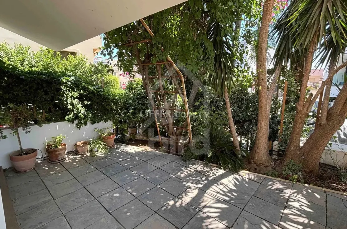 4 Bed Semi-Detached House for Rent in Engomi, Nicosia - 8