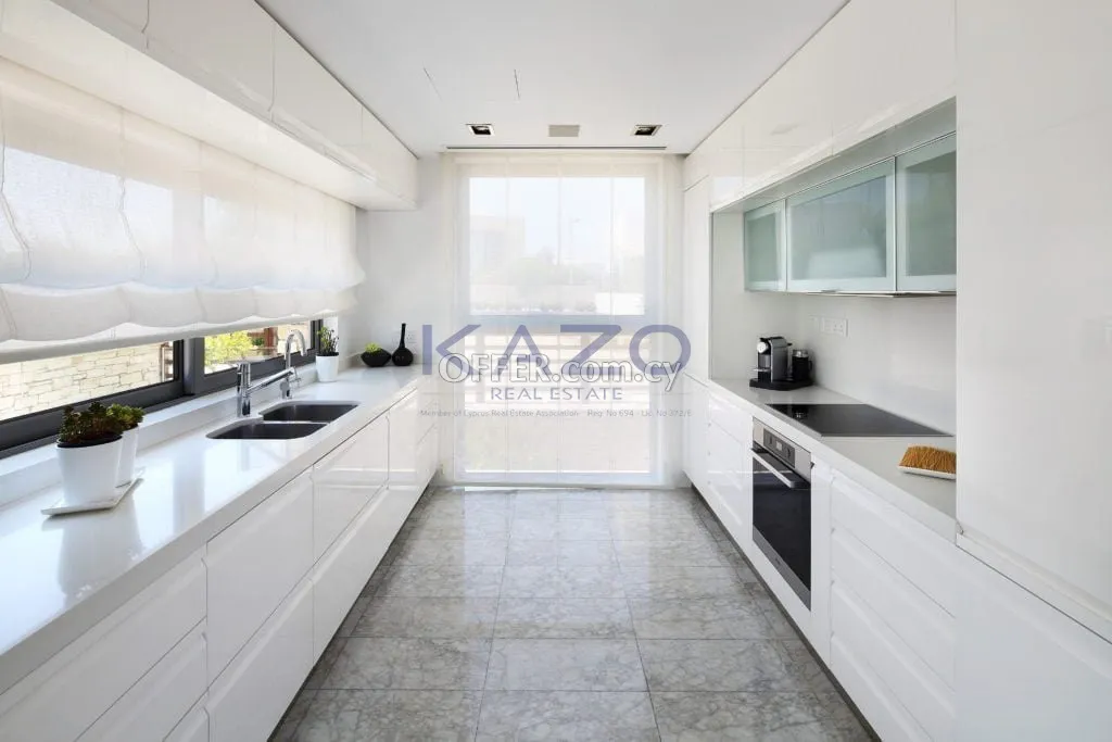 3 Bedrooms - Villa - Pafos - For Sale - PA-126-7307 - 10