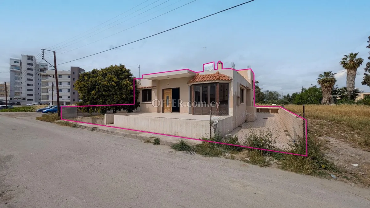 Three Bedroom House in Sotiros Quarter Larnaca - 7