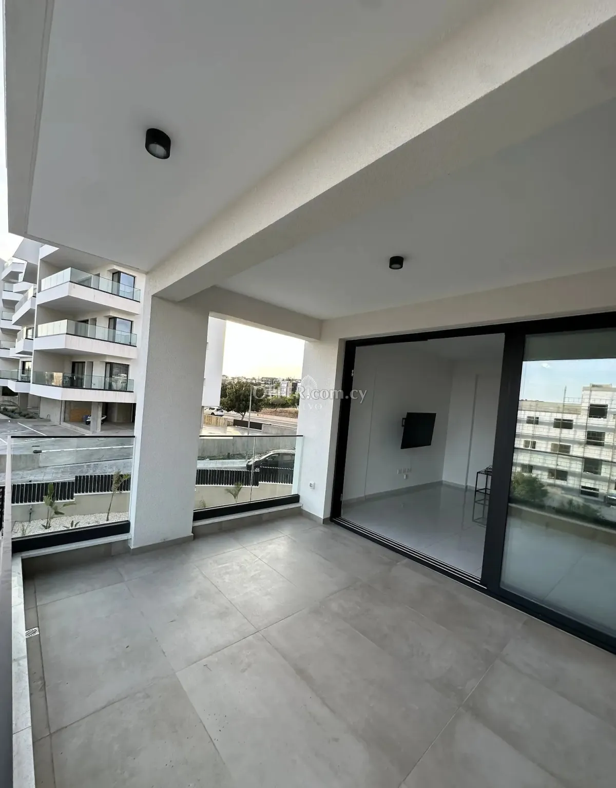 MODERN 2 BEDROOM APARTMENT IN GERMASOGEIA - 7