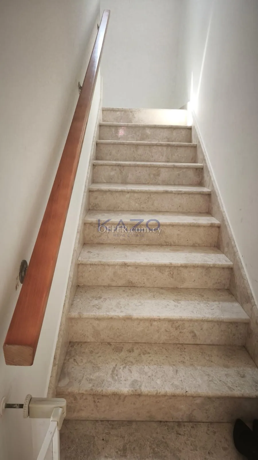 Fully Furnished House with Pool in Agios Tychonas - 8
