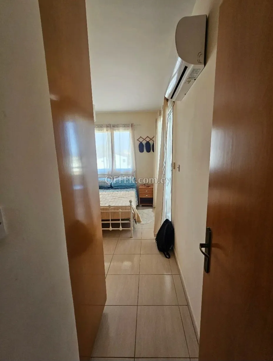 1-bedroom Apartment 50 sqm in Oroklini - 3