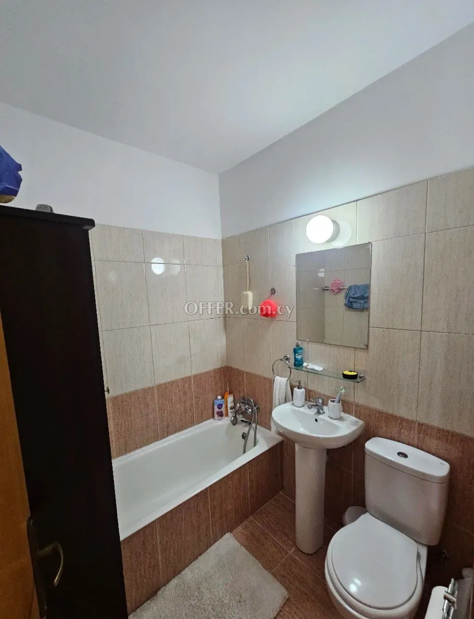 1-bedroom Apartment 50 sqm in Oroklini - 2