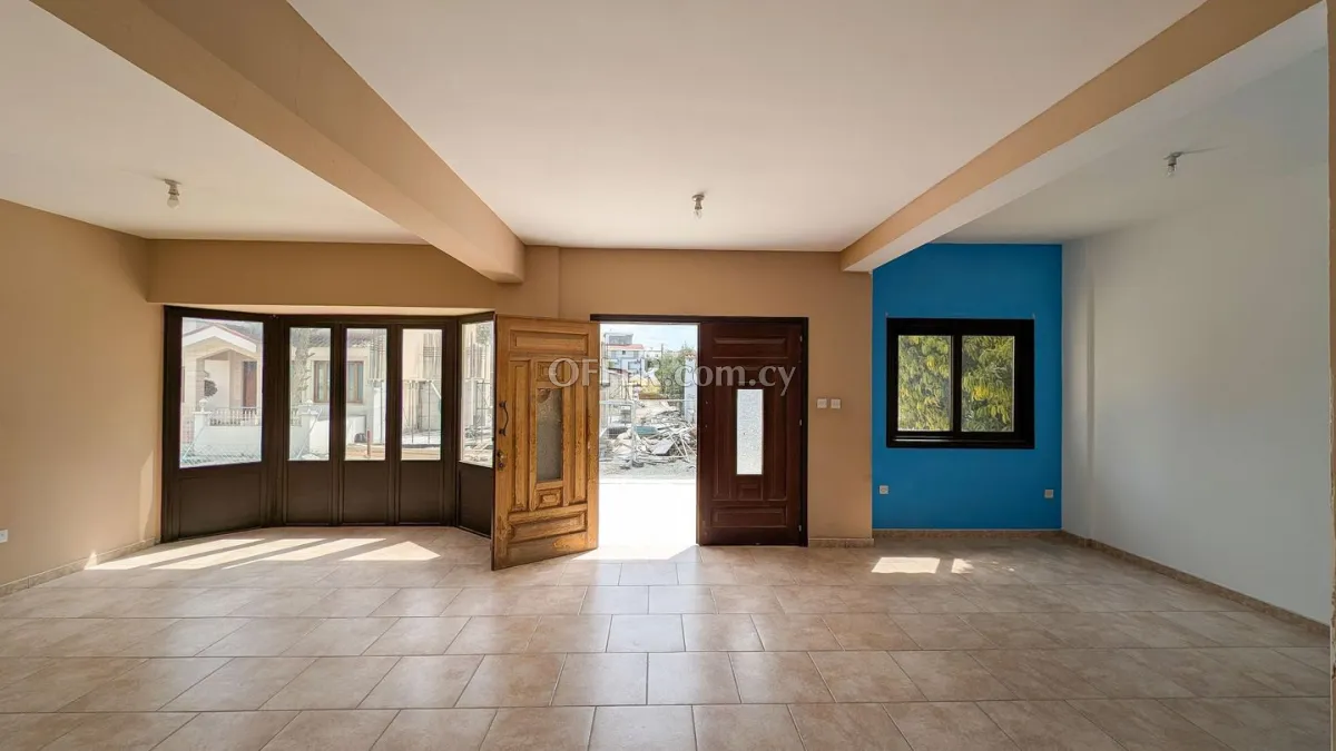 Three Bedroom House in Sotiros Quarter Larnaca - 4