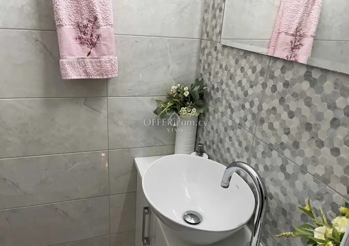 SPACIOUS 4 BEDROOM VILLA IN PAREKLISIA - 4